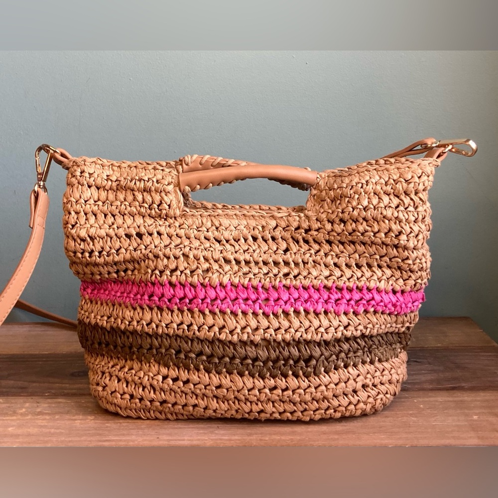 Banana Republic Straw Raffia Style Woven Bag